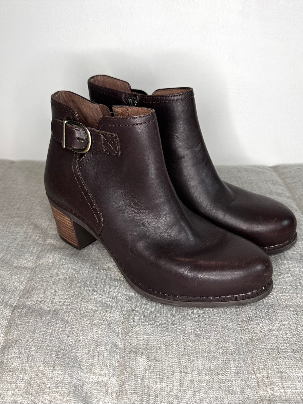 Dansko Womens Brown Henley Leather Ankle Boots, Size 38 (7.5-8 US)